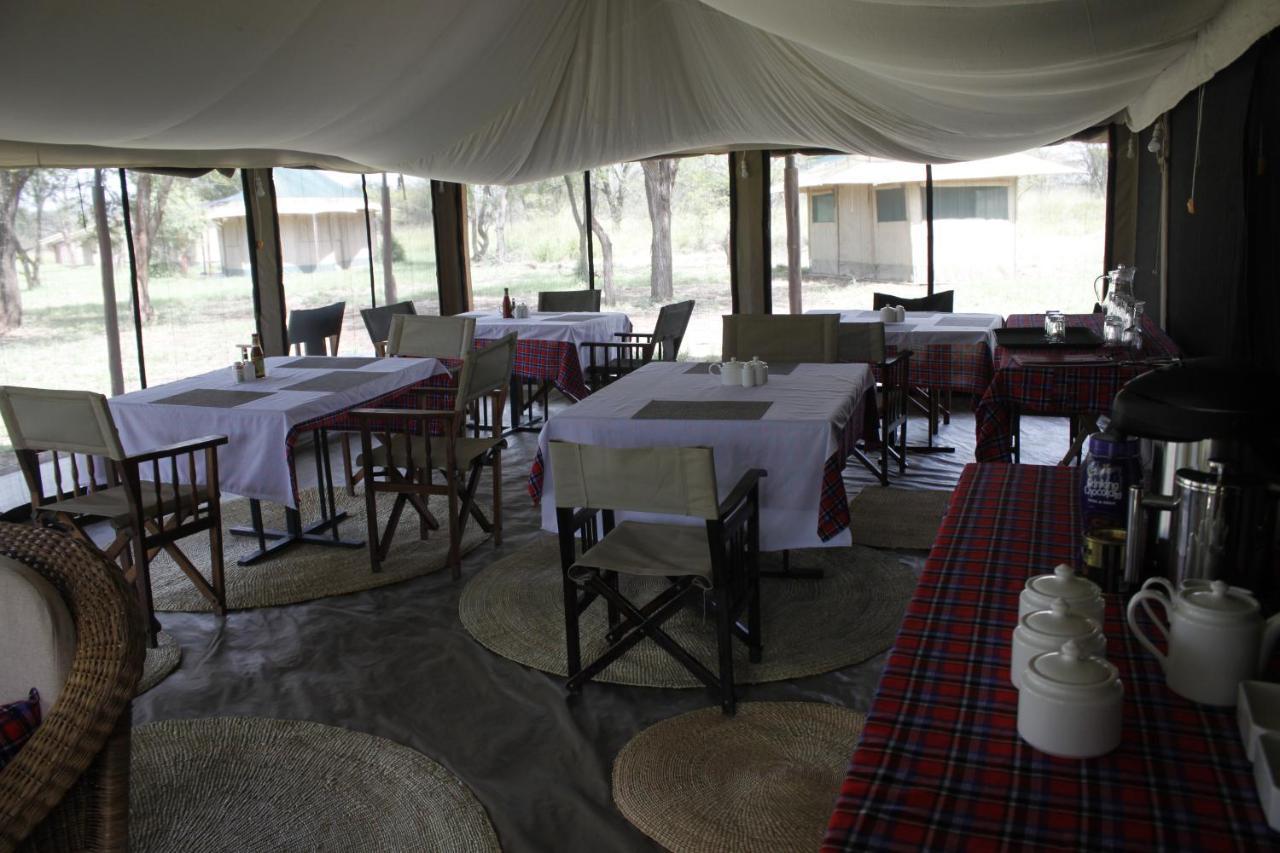 Osero Serengeti Luxury Tented Camp Banagi エクステリア 写真